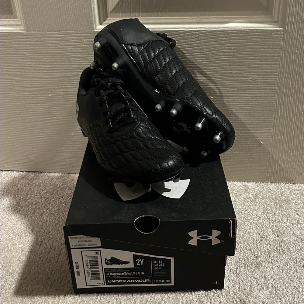 Under Armour Kids Black Soccer Cleats